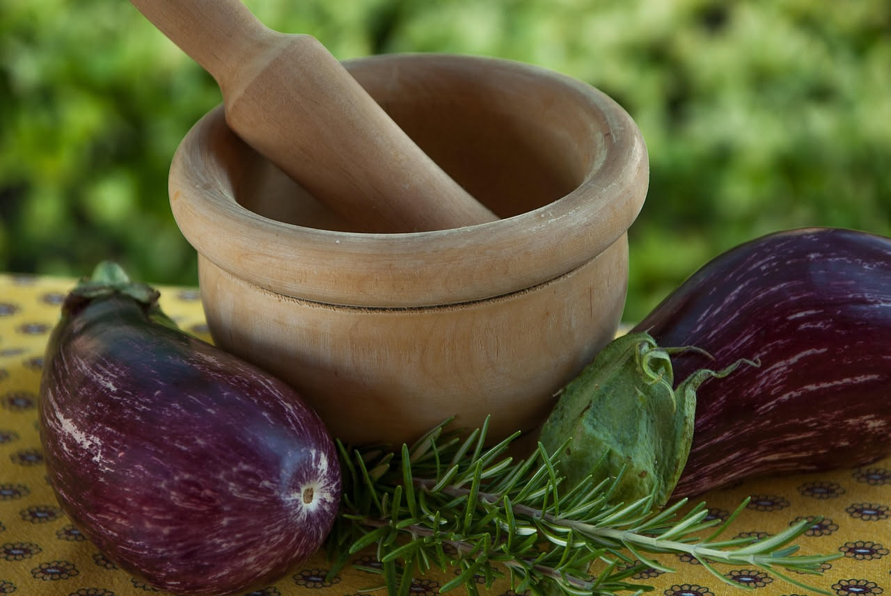 Da dove arriva la caponata di melanzane: la storia siciliana