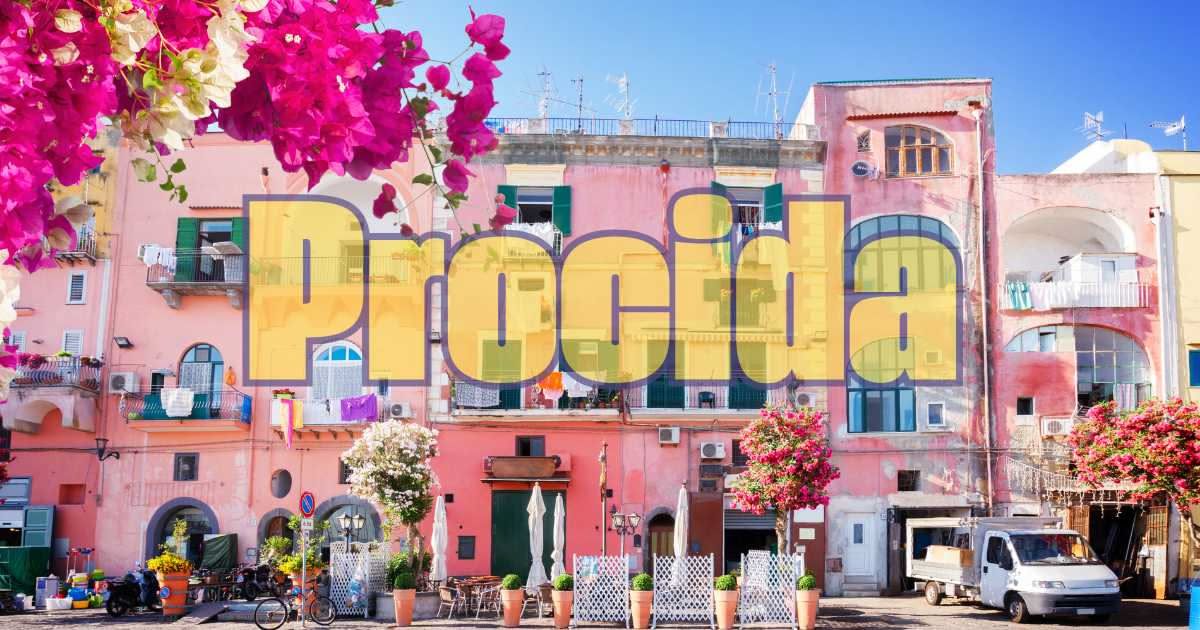 Qual è la storia della granita siciliana: le radici estive
