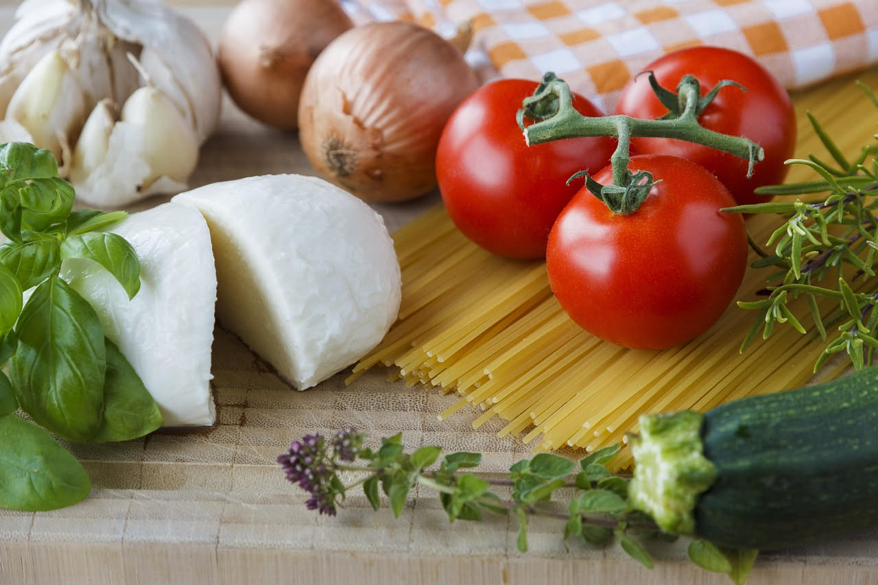 Spaghetti freddi al pomodoro crudo